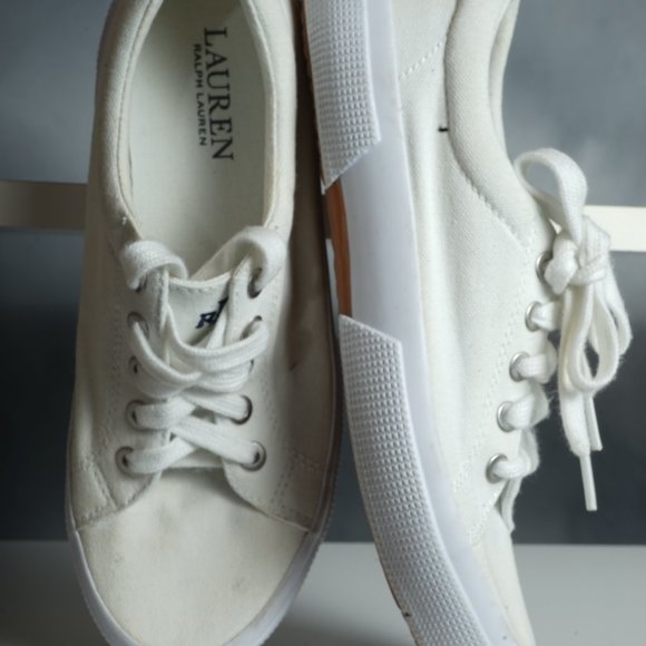#16 Ralph Lauren - Jolie Ne Women’s White Shoes | Size 7B - Picture 5 of 9